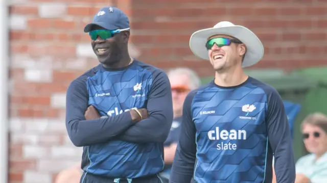 Ottis Gibson with batting coach Ali Maiden