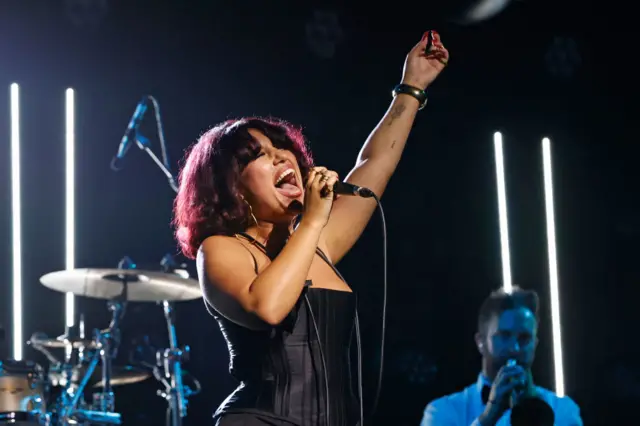 Raye performs onstage during The Mercury Prize 2023 awards show at Eventim Apollo