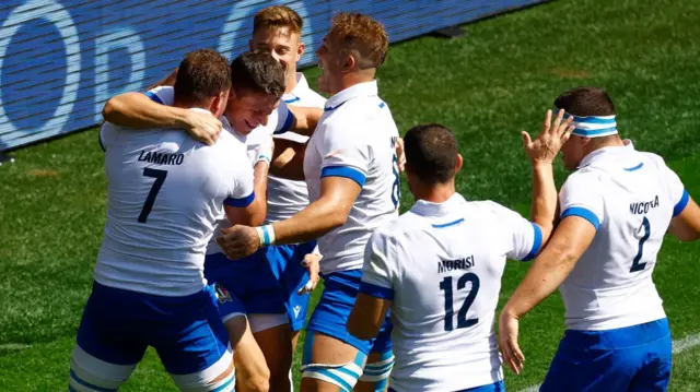 Italy celebrate a try