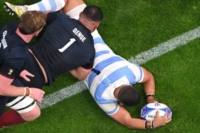 Argentina have a try disallowed