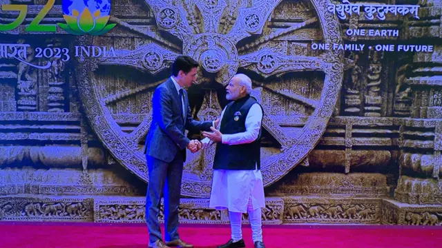 Prime Minister Narendra Modi of India welcomes Canadian Prime Minister Justin Trudeau