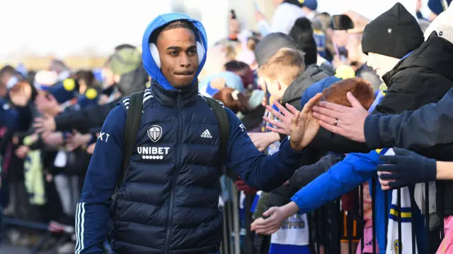 Crysencio Summerville arrives at Elland Road
