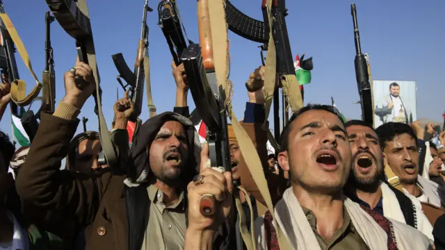 Demonstrations on the streets of Sanaa