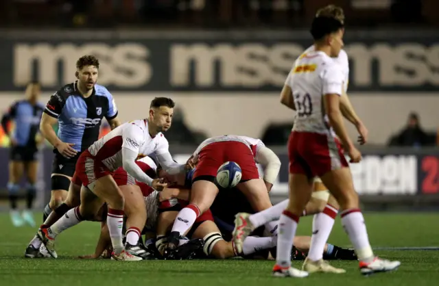 Danny Care of Harlequins passes the ball