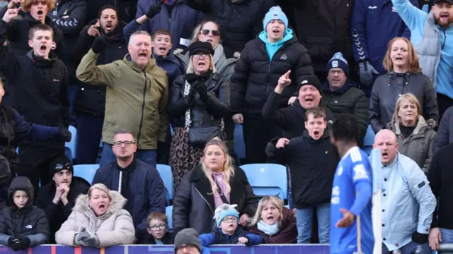 Coventry fans jeer at Stephy Mavididi