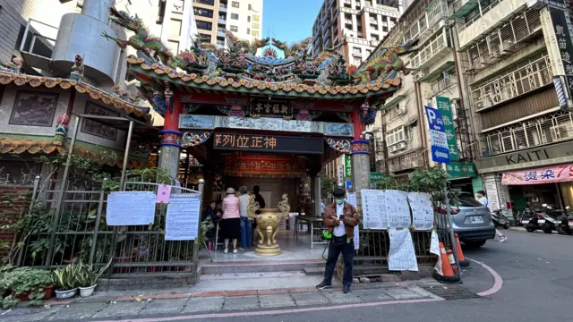 The Hsin Fu temple in Taipei, one of multiple polling stations