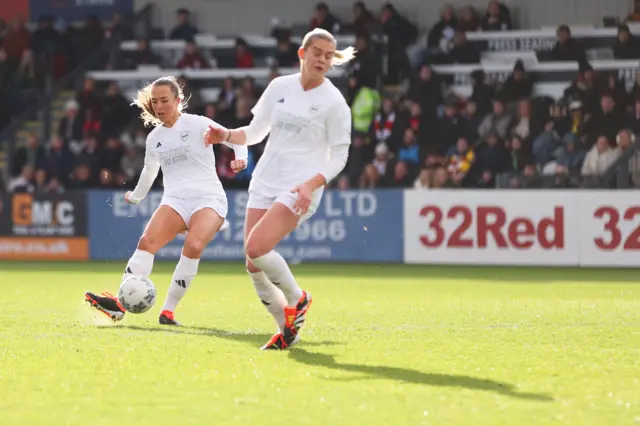 Lia Walti scores for Arsenal against Watford