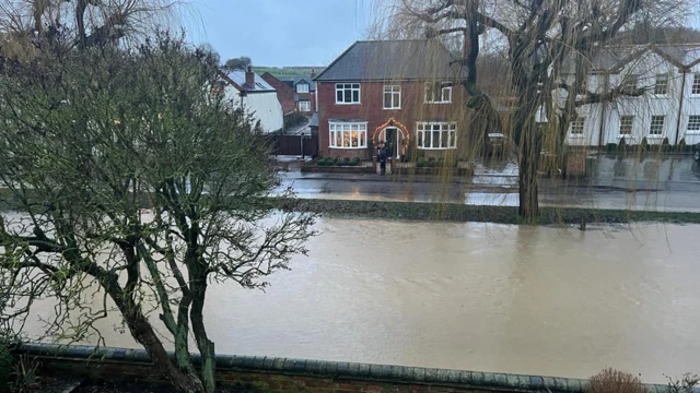 River Mantle with burst banks