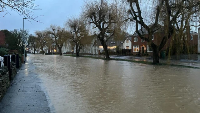 River Mantle with burst banks