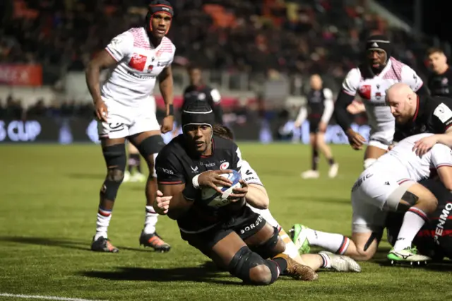 Maro Itoje scores for Saracens