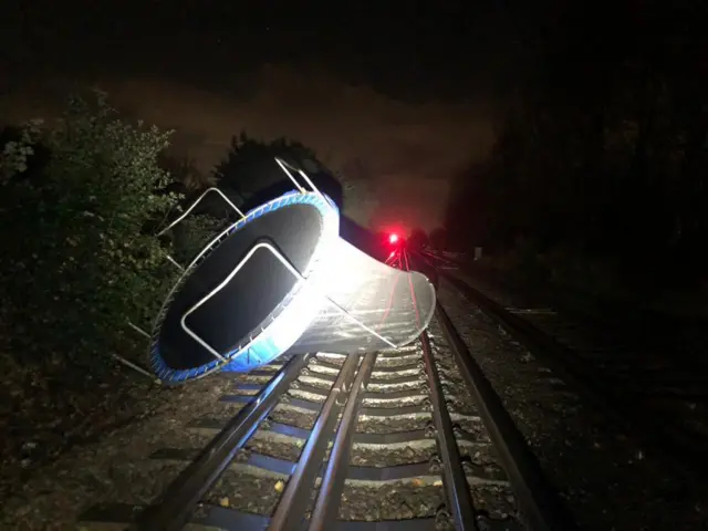 Trampoline on line