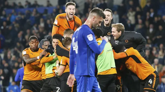 Wolves celebrate win over Cardiff in 2018