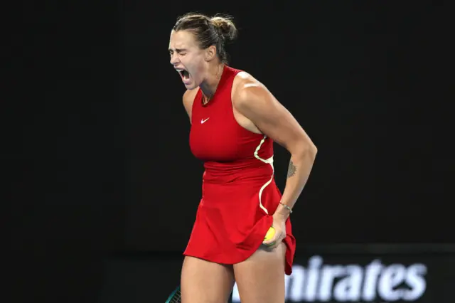 Aryna Sabalenka roars