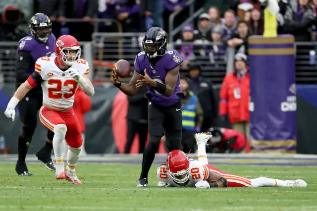 Lamar Jackson catches his own pass