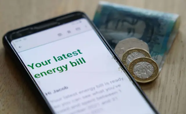 Phone showing an energy bill