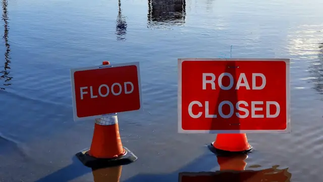 Flood sign