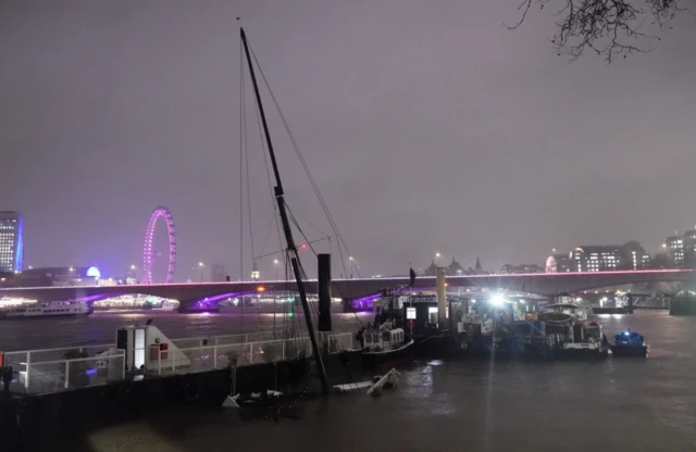 A floating bar moored at Temple Pier sank on Thursday night