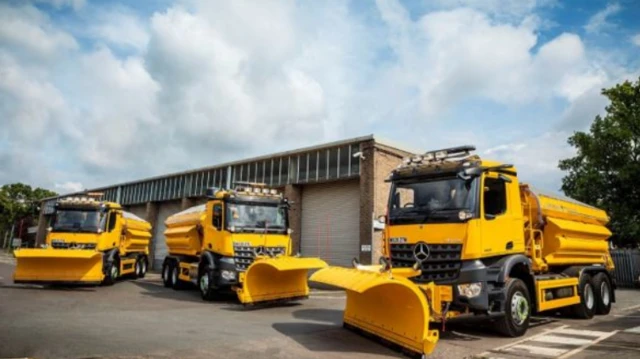 Gritting lorries