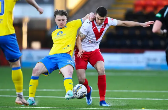 Raith Rovers' Daniel O'Reilly and Airdrieonians' Nikolay Todorov