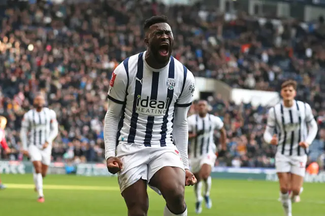 Daryl Dike of West Bromwich Albion celebrates