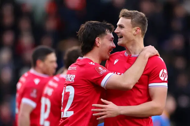 Tom O'Connor (L) celebrates with Sam Dalby