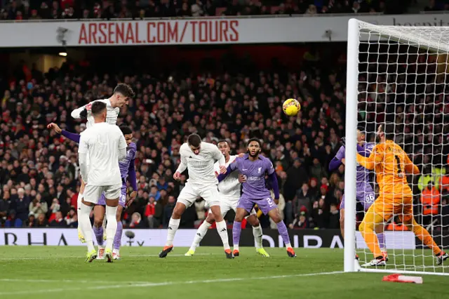 Kai Havertz of Arsenal wins a header but misses a chance