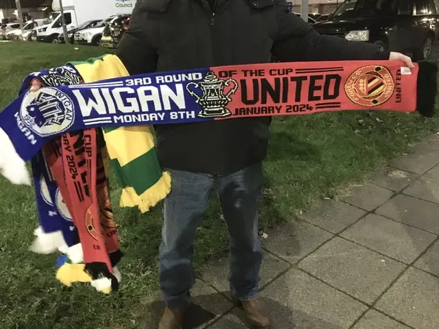 Half and half scarf