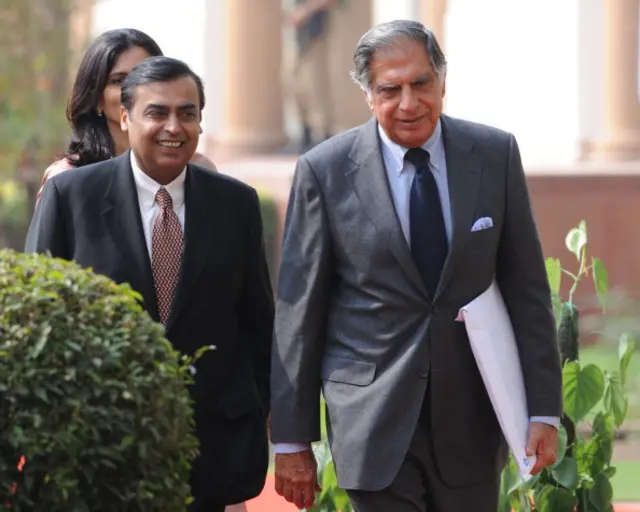 Mukesh Ambani (L) and Ratan Tata (R) arriving to attend a joint press conference by US President Barack Obama and India Prime Minister Manmohan Singh in New Delhi on November 8, 2010
