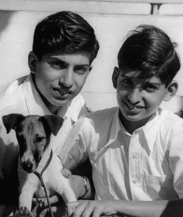 Last year, Tata shared a photo of himself with his brother Jimmy and a dog from 1954.