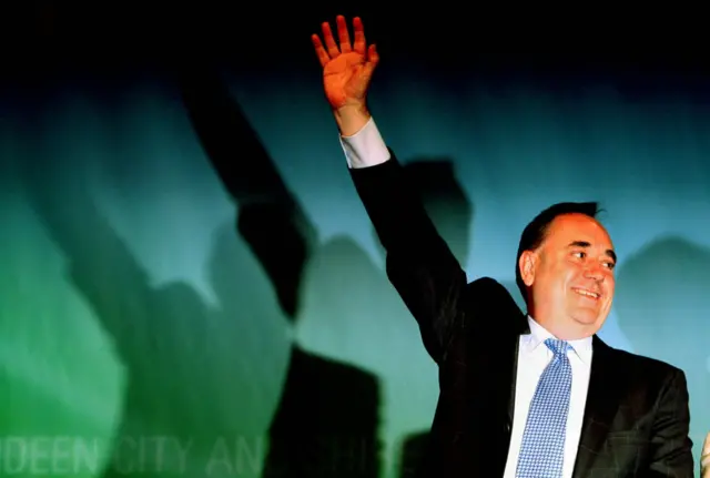 cottish National Party leader Alex Salmond reacts following the result of the ballot of the Gordon constituency at the Aberdeen Exhibition and Conference Centre in Aberdeen, Scotland, 04 May 2007,