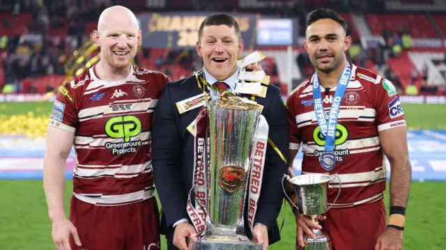 Wigan Warriors with Super League trophy