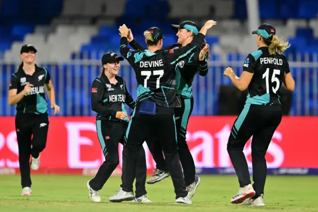 New Zealand celebrate the wicket of Hayley Matthews