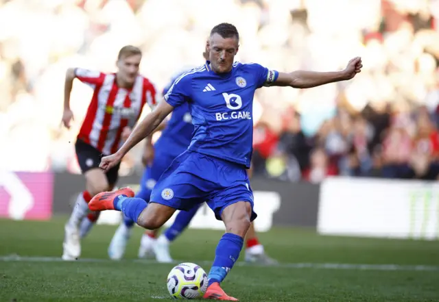 Leicester City's Jamie Vardy scores