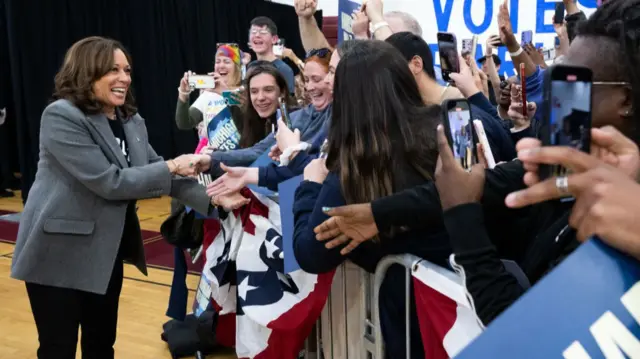 Kamala Harris shakes supporters' hands