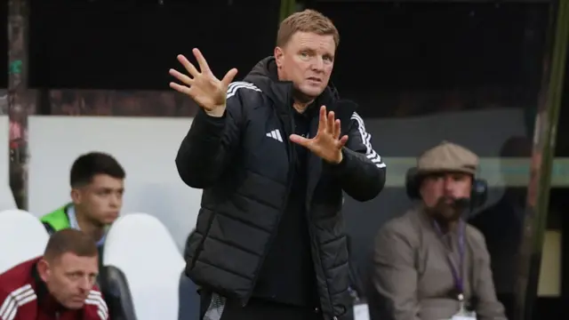 Newcastle United manager Eddie Howe reacts