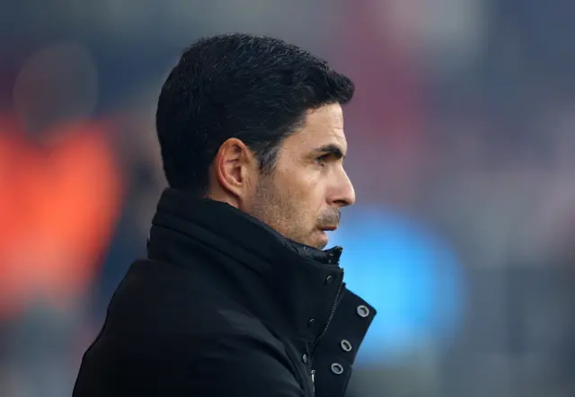 Arteta watches on from the touchline