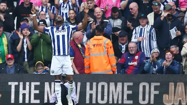 Josh Maja celebrating scoring for West Brom