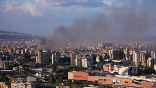 Smoke billows over Beirut, after overnight Israeli air strikes, as seen from Sin El Fil, Lebanon October 2, 2024. REUTERS/Joseph Campbell