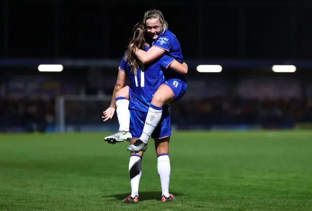 Guro Reiten and Erin Cuthbert of Chelsea celebrate