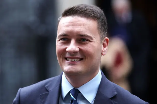 Wes Streeting in suit