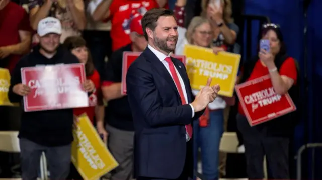 JD Vance at a campaign rally