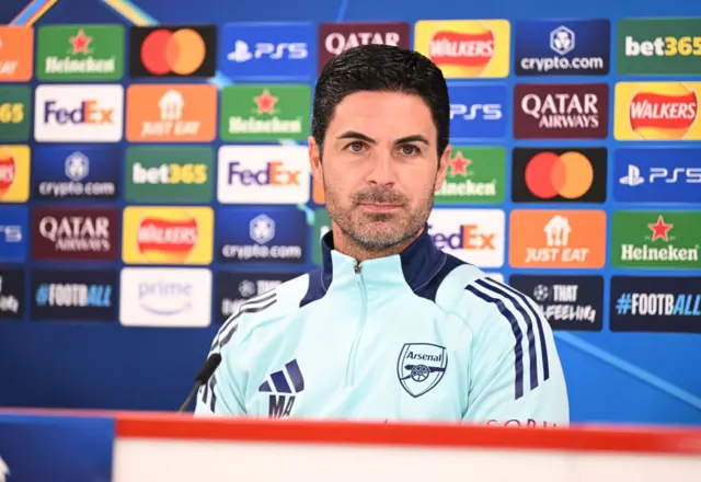 Mikel Arteta at a news conference