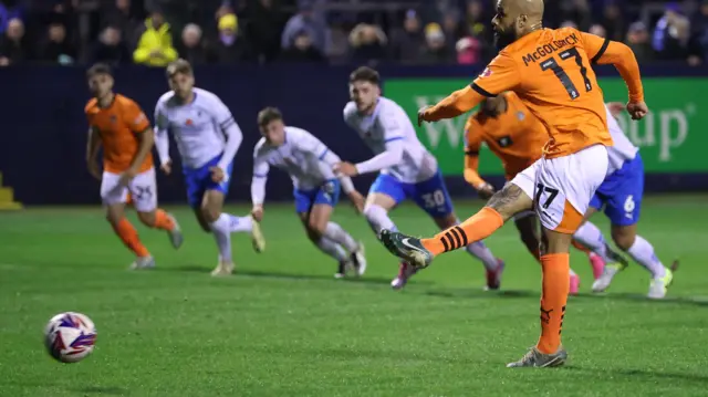 David McGoldrick scores from the spot for Notts County