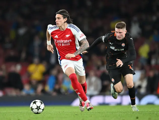 Riccardo Calafiori of Arsenal runs with the ball during the UEFA Champions League match