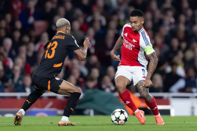 Gabriel Jesus of Arsenal faces Pedro Enrique of Shakhtar Donetsk