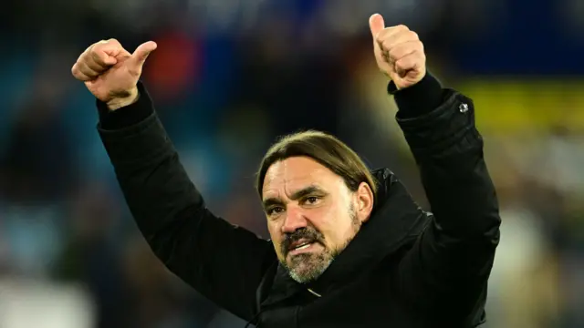 Daniel Farke thumbs up