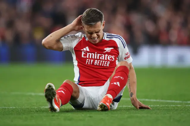 Leandro Trossard of Arsenal reacts