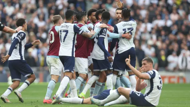 Tottenham and West Ham players scuffle
