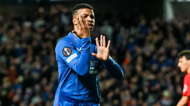 GLASGOW, SCOTLAND - OCTOBER 24: Rangers' Hamza Igamane celebrates scoring to make it 4-0 during a UEFA Europa League 2024/25 League Phase MD3 match between Rangers and FCSB at Ibrox Stadium, on October 24, 2024, in Glasgow, Scotland. (Photo by Rob Casey / SNS Group)