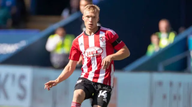 Ilmari Niskanen playing for Exeter City